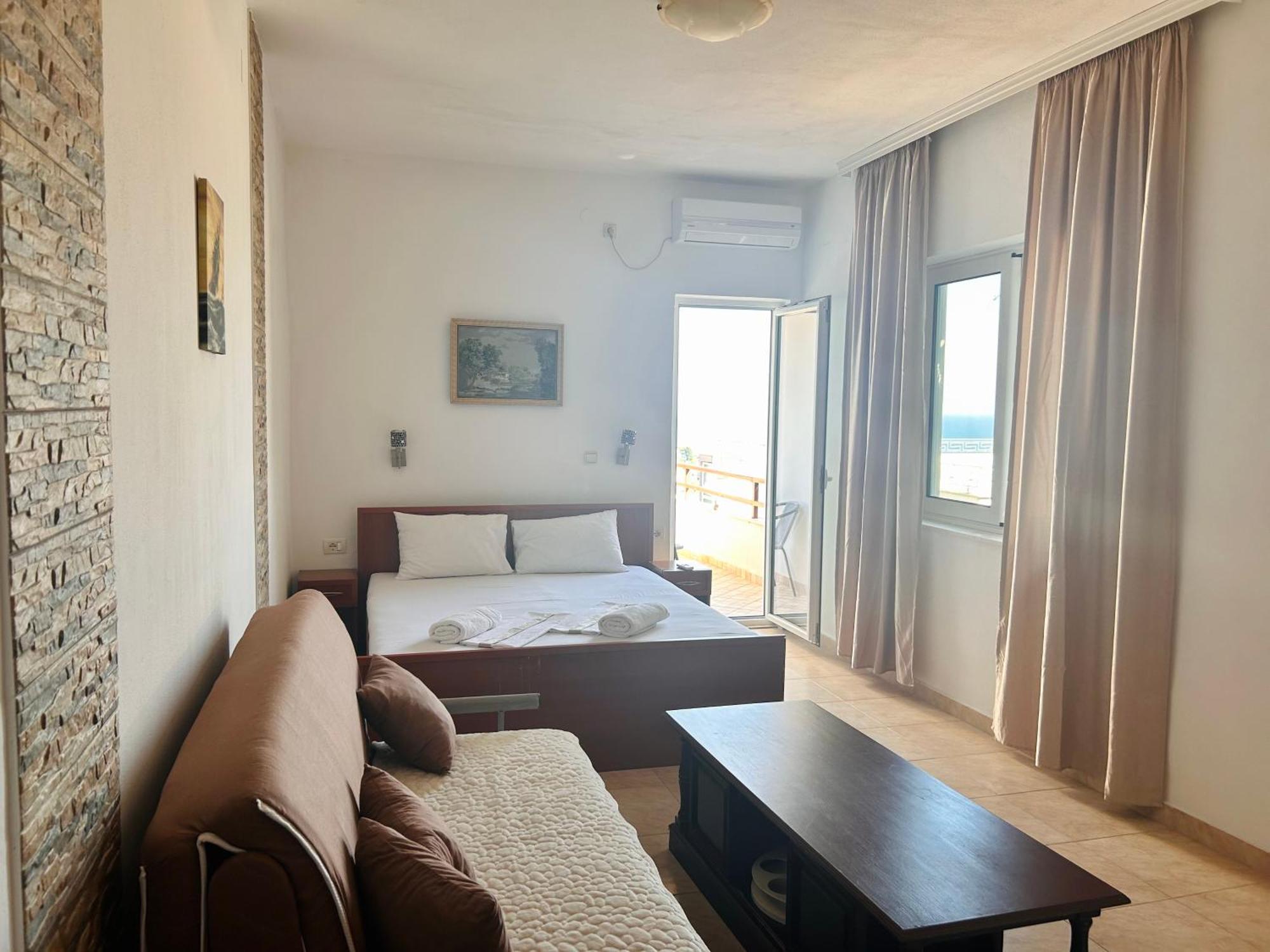 Apartments Aga Улцин Екстериор снимка