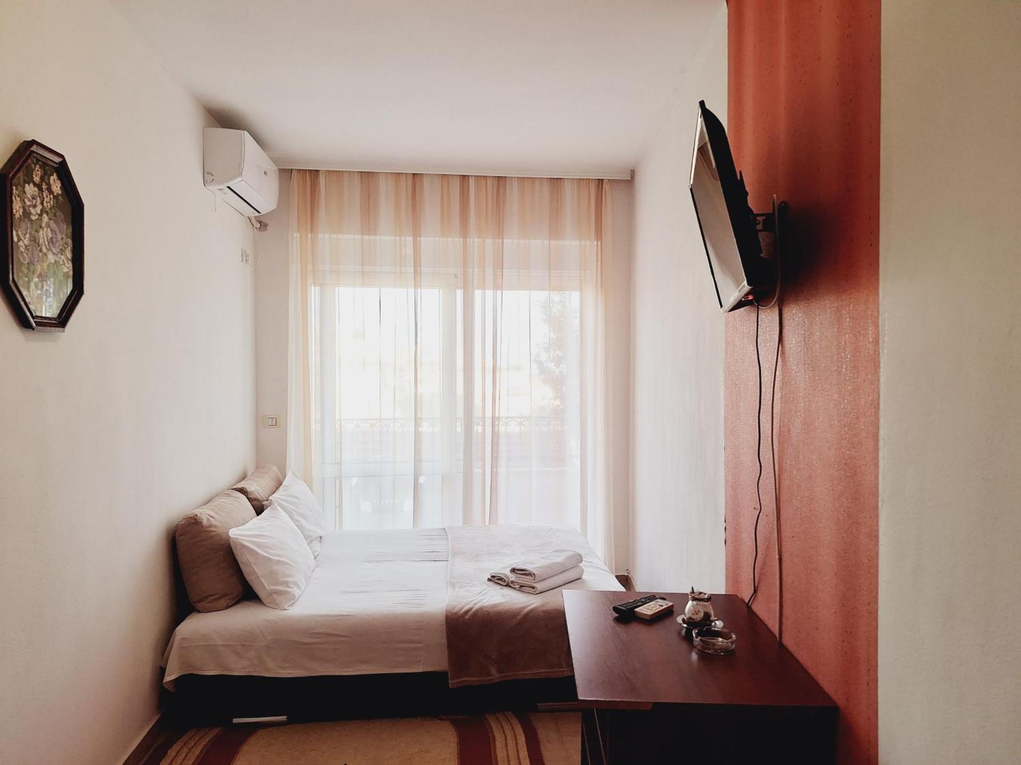 Apartments Aga Улцин Екстериор снимка