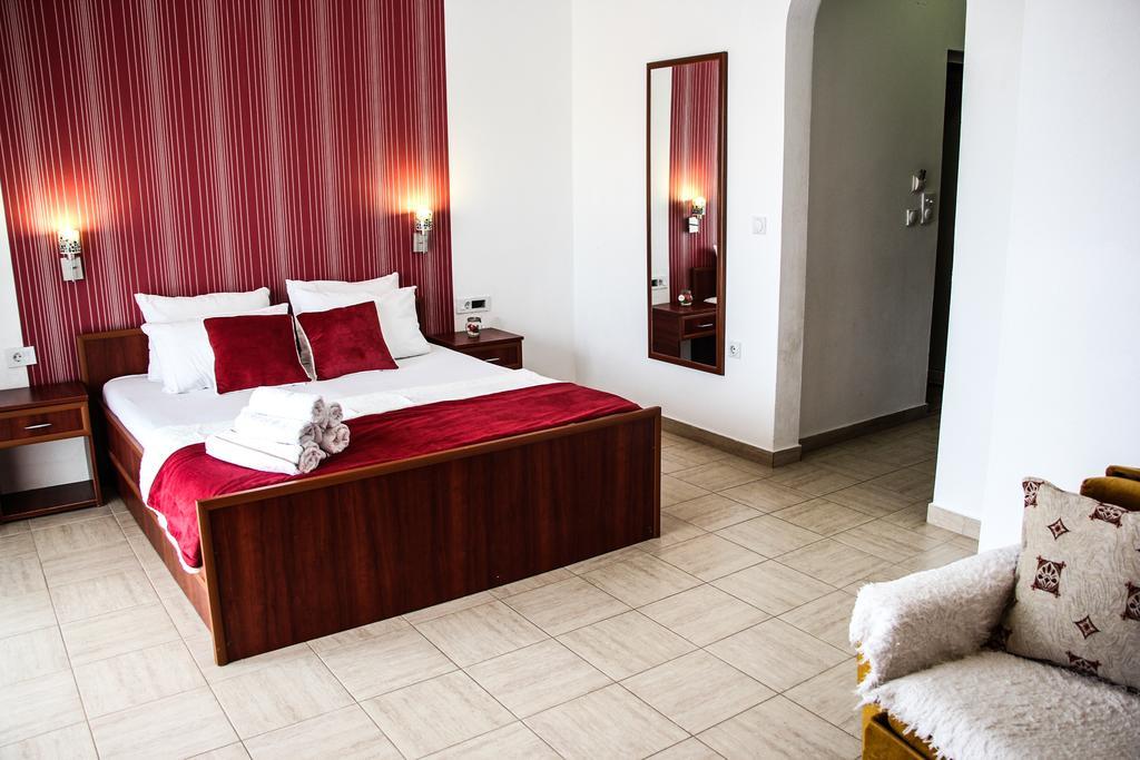Apartments Aga Улцин Екстериор снимка