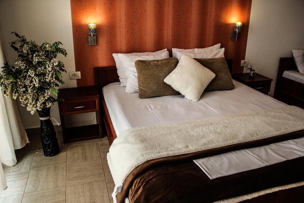 Apartments Aga Улцин Екстериор снимка